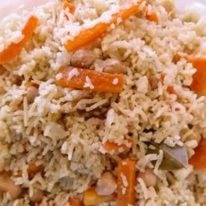 אורז ירקות בסגנון אושפלאו